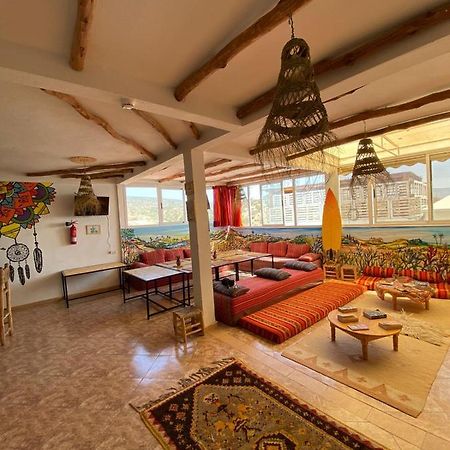 Happy Surf Hostel Taghazout Extérieur photo